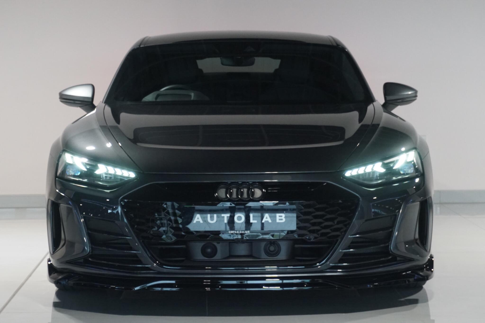 Audi e-tron GT 93.4kWh Saloon 4dr Electric Auto quattro (476 ps)